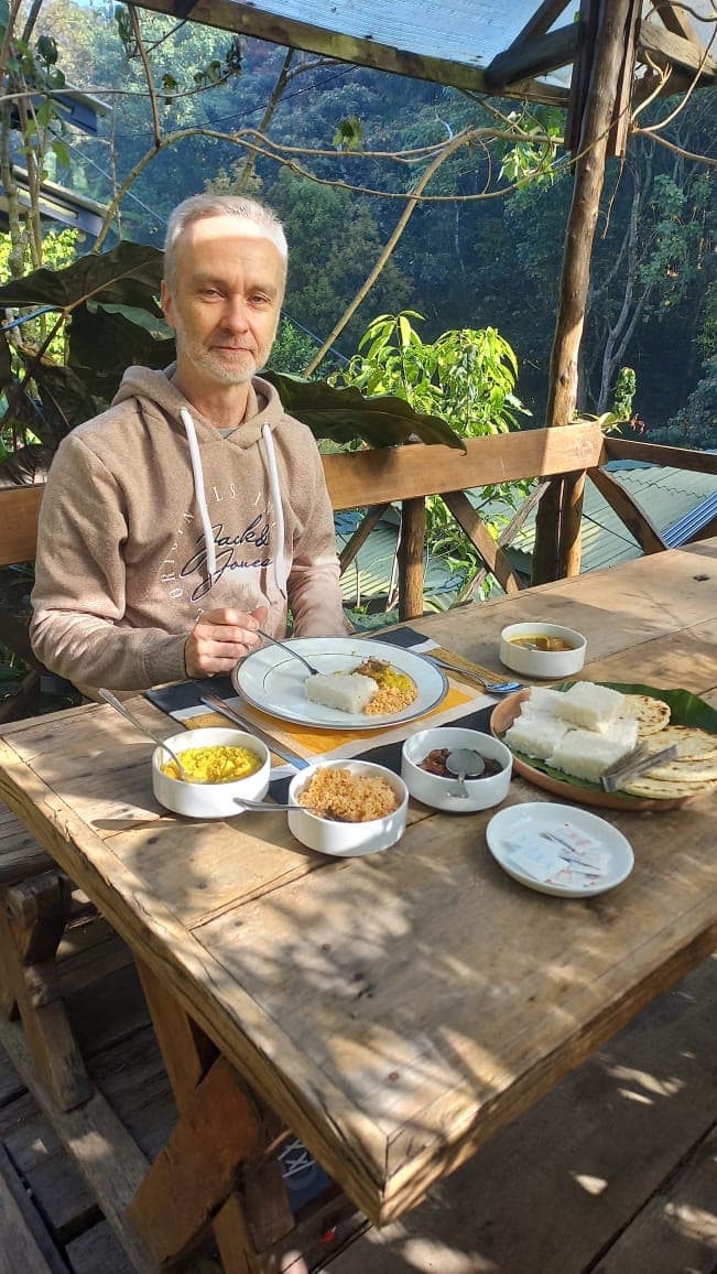 Traditional Sri Lankan dishes prepared for a cooking experience